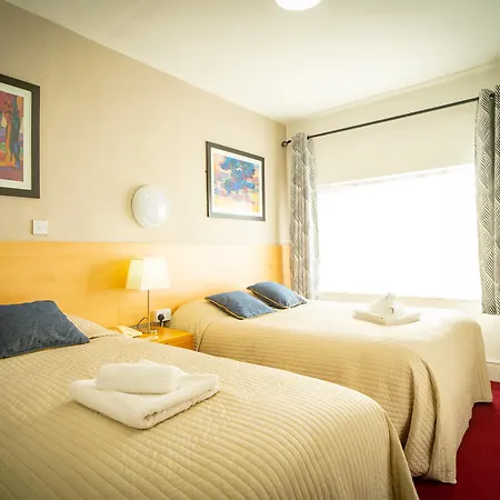Ashley Otel 3*