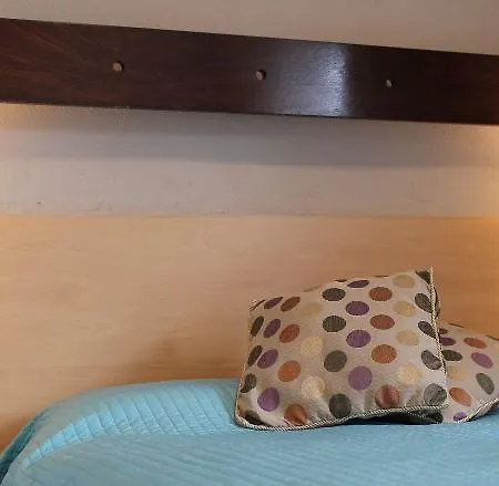 Ashley Otel 3*